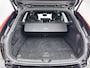 Volvo XC60 T8 Recharge Ultimate Black Edition | 21" | Luchtvering | 360 Camera | Harman Kardon | Trekhaak | Sportstoelen | Head-up | Full LED | Stoel/stuur/achterbankverwarming | Adaptieve cruise | BLIS