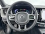 Volvo XC60 T8 Recharge Ultimate Black Edition | 21" | Luchtvering | 360 Camera | Harman Kardon | Trekhaak | Sportstoelen | Head-up | Full LED | Stoel/stuur/achterbankverwarming | Adaptieve cruise | BLIS