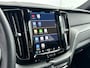 Volvo XC60 T8 Recharge Ultimate Black Edition | 21" | Luchtvering | 360 Camera | Harman Kardon | Trekhaak | Sportstoelen | Head-up | Full LED | Stoel/stuur/achterbankverwarming | Adaptieve cruise | BLIS