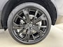 Volvo XC60 T8 Recharge Ultimate Black Edition | 21" | Luchtvering | 360 Camera | Harman Kardon | Trekhaak | Sportstoelen | Head-up | Full LED | Stoel/stuur/achterbankverwarming | Adaptieve cruise | BLIS
