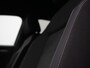 Volkswagen T-Roc 1.5 TSI 150 pk DSG R-Line Edition | Trekhaak | Achteruitrijcamera | Navigatie | Stoelverwarming | Adaptive Cruise