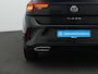 Volkswagen T-Roc 1.5 TSI 150 pk DSG R-Line Edition | Trekhaak | Achteruitrijcamera | Navigatie | Stoelverwarming | Adaptive Cruise