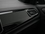 Volkswagen T-Roc 1.5 TSI 150 pk DSG R-Line Edition | Trekhaak | Achteruitrijcamera | Navigatie | Stoelverwarming | Adaptive Cruise
