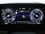 Kia Niro EV DynamicLine 64.8 kWh - Rijklaar - Half lederen bekleding - Camera - Adaptive cruise control .