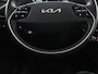 Kia Niro EV DynamicPlusLine 64.8 kWh - SOH 100% - Achteruitrijcamera - Cruise Control - Batterijverwarming - Parkeersensoren vóór en achter - Schuif-/kantel zonnedak - Fabrieksgarantie t/m 07-2030