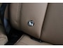 Land Rover Defender 110 P300e X-Dynamic HSE | Black Pack | 22 Inch | ACC | BLIS | Panoramadak | Stoelkoeling | Trekhaak