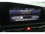 Kia Niro EV DynamicLine 64.8 kWh - Climate control - Keyless entry - Navigatie - Adaptive cruise control - Bluetooth - Apple Carplay/Android Auto - Fabrieksgarantie t/m 30-06-2030