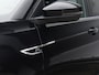 Volkswagen T-Cross 1.0 TSI R-line | LED | Navigatie | Achteruitrijcamera | Dodehoekdetectie | Navigatie | Climate control |