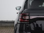 Volkswagen T-Cross 1.0 TSI R-line | LED | Navigatie | Achteruitrijcamera | Dodehoekdetectie | Navigatie | Climate control |