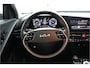 Kia Niro EV DynamicLine 64.8 kWh - PDC - Achteruitrijcamera - Apple carplay / Android auto - Climate control - Fabrieksgarantie t/m 30-06-2030