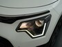 Kia Niro EV DynamicLine 64.8 kWh - Achteruitrij camera - Apple Carplay/Android Auto - Adaptive cruise control - Navigatie - Climate control - Fabrieksgarantie t/m 30-06-2030