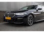 BMW 5-Serie Touring 520d 191 pk High Executive M-Sportpakket / Facelift/ Sport-Stoelen/ Stoel.Verw/ Adap.Cruise/ Stuur.Verw/ Apple-Carplay/ Camera/ 19 '' LMV
