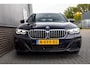 BMW 5-Serie Touring 520d 191 pk High Executive M-Sportpakket / Facelift/ Sport-Stoelen/ Stoel.Verw/ Adap.Cruise/ Stuur.Verw/ Apple-Carplay/ Camera/ 19 '' LMV