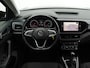 Volkswagen T-Cross 1.0 TSI Style | Trekhaak | Stoelverwarming | Achteruitrijcamera | Navigatie |