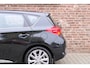 Toyota Auris 1.8 Hybrid Dynamic
