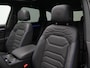 Volkswagen Touareg 3.0 TSi 462 pk Tiptronic eHybrid 4MOTION R | Panoramadak | Nachtzicht | Trekhaak | Stoelventilatie | DYNAUDIO | Bekleding Leder Puglia | 22 inch