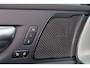 Volvo XC60 T6 Recharge AWD Plus Dark - LONG RANGE - Panorama/schuifdak - IntelliSafe Assist & Surround - 360º Camera - Harman/Kardon audio - Adaptieve LED koplampen - Verwarmde voorstoelen, stuur & achterbank - Parkeersensoren voor & achter - Elektr. bedienb. voorstoelen met geheugen - Draadloze tel. lader - Extra getint glas - Elektr. inklapbare trekhaakk - 19' LMV