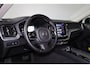 Volvo XC60 T6 Recharge AWD Plus Dark - LONG RANGE - Panorama/schuifdak - IntelliSafe Assist & Surround - 360º Camera - Harman/Kardon audio - Adaptieve LED koplampen - Verwarmde voorstoelen, stuur & achterbank - Parkeersensoren voor & achter - Elektr. bedienb. voorstoelen met geheugen - Draadloze tel. lader - Extra getint glas - Elektr. inklapbare trekhaakk - 19' LMV