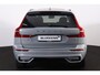 Volvo XC60 T6 Recharge AWD Plus Dark - LONG RANGE - Panorama/schuifdak - IntelliSafe Assist & Surround - 360º Camera - Harman/Kardon audio - Adaptieve LED koplampen - Verwarmde voorstoelen, stuur & achterbank - Parkeersensoren voor & achter - Elektr. bedienb. voorstoelen met geheugen - Draadloze tel. lader - Extra getint glas - Elektr. inklapbare trekhaakk - 19' LMV