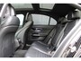 Mercedes-Benz C-klasse AMG-line (Nightpakket, Sfeerverlichting, Camera, Panoramadak, Apple Carplay)