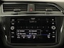 Volkswagen Tiguan Allspace 1.5 TSI Comfortline 7-persoons | 1e eigenaar | Trekhaak | Adaptive cruise | Keyless | Carplay | Navigatie | Climate control | DAB | Parkeerhulp | Bluetooth