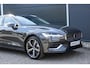 Volvo V60 T6 Plug-in hybrid AWD Plus Bright | Lederen interieur | Semi Elektrische Trekhaak | Keyless | Climate Pack | Elektrisch verstelbare stoelen | Adaptieve Cruise Control | Google Infotainment | 19 inch Lichtmetalen velgen | Parkeercamera en sensoren rondom | Elektrische Kofferklep |
