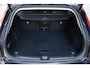 Volvo V60 T6 Plug-in hybrid AWD Plus Bright | Lederen interieur | Semi Elektrische Trekhaak | Keyless | Climate Pack | Elektrisch verstelbare stoelen | Adaptieve Cruise Control | Google Infotainment | 19 inch Lichtmetalen velgen | Parkeercamera en sensoren rondom | Elektrische Kofferklep |