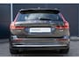Volvo V60 T6 Plug-in hybrid AWD Plus Bright | Lederen interieur | Semi Elektrische Trekhaak | Keyless | Climate Pack | Elektrisch verstelbare stoelen | Adaptieve Cruise Control | Google Infotainment | 19 inch Lichtmetalen velgen | Parkeercamera en sensoren rondom | Elektrische Kofferklep |