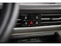 Volkswagen Golf 1.4 eHybrid 204pk Style DSG | Stoelverwarming | Achteruitrijcamera | Navigatie | 16'' LMV