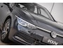 Volkswagen Golf 1.4 eHybrid 204pk Style DSG | Stoelverwarming | Achteruitrijcamera | Navigatie | 16'' LMV