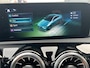 Mercedes-Benz CLA 180 AMG Line | Night Pakket | Burmester Surround Sound | Dodehoekassistent | MULTIBEAM LED Koplampen | Sfeerverlichting | Stoelverwarming | Achteruitrijcamera | Elektrisch Inklapbare Buitenspiegels