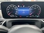 Mercedes-Benz CLA 180 AMG Line | Night Pakket | Burmester Surround Sound | Dodehoekassistent | MULTIBEAM LED Koplampen | Sfeerverlichting | Stoelverwarming | Achteruitrijcamera | Elektrisch Inklapbare Buitenspiegels