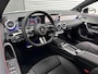 Mercedes-Benz CLA 180 AMG Line | Night Pakket | Burmester Surround Sound | Dodehoekassistent | MULTIBEAM LED Koplampen | Sfeerverlichting | Stoelverwarming | Achteruitrijcamera | Elektrisch Inklapbare Buitenspiegels