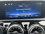Mercedes-Benz CLA 180 AMG Line | Night Pakket | Burmester Surround Sound | Dodehoekassistent | MULTIBEAM LED Koplampen | Sfeerverlichting | Stoelverwarming | Achteruitrijcamera | Elektrisch Inklapbare Buitenspiegels