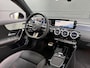 Mercedes-Benz CLA 180 AMG Line | Night Pakket | Burmester Surround Sound | Dodehoekassistent | MULTIBEAM LED Koplampen | Sfeerverlichting | Stoelverwarming | Achteruitrijcamera | Elektrisch Inklapbare Buitenspiegels