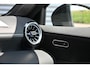 Mercedes-Benz A-klasse 250 e | Panoramadak | Luxury | MULTIBEAM LED Koplampen | Dodehoekassistent | Apple CarPlay | Android Auto | Sierdelen Lindehout Zwart | Privacy Glas Achter |