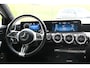 Mercedes-Benz A-klasse 250 e | Panoramadak | Luxury | MULTIBEAM LED Koplampen | Dodehoekassistent | Apple CarPlay | Android Auto | Sierdelen Lindehout Zwart | Privacy Glas Achter |