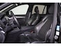 Volvo XC90 T8 Recharge AWD R-Design - Panorama/schuifdak - IntelliSafe Assist & Surround - 360º Camera - Harman/Kardon audio - Adaptieve LED koplampen - Verwarmde voorstoelen, stuur & achterbank - Parkeersensoren voor & achter - Elektr. bedienb. voorstoelen met geheugen - Draadloze tel. lader - Standkachel - Extra getint glas - 20' LMV