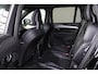 Volvo XC90 T8 Recharge AWD R-Design - Panorama/schuifdak - IntelliSafe Assist & Surround - 360º Camera - Harman/Kardon audio - Adaptieve LED koplampen - Verwarmde voorstoelen, stuur & achterbank - Parkeersensoren voor & achter - Elektr. bedienb. voorstoelen met geheugen - Draadloze tel. lader - Standkachel - Extra getint glas - 20' LMV