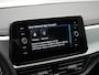 Volkswagen T-Roc 1.5 TSI 150 pk DSG Life Edition | Achteruitrijcamera | LED Plus koplampen | Park Assit | Side Assist | Carplay
