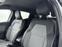 Renault Clio 1.0 TCe 90Pk GPF techno | Navigatie met 9.3 Inch Scherm | Climate Control | Cruise Control | Parkeersensoren incl. Camera | Apple Carplay/Android Auto | Keyless Entry | Lichtmetalen Velgen 16 Inch |