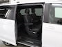 Mercedes-Benz V-klasse 250d 4-MATIC | L2 Lang | AMG | €48.650,- INCL BTW | 6-persoons | Tafelpakket | Distronic Plus | Burmester Sound | Stoelverwarming/koeling |