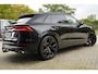 Audi Q8 4.0 TFSI SQ8 quattro Volle! PANO/MATRIX LED/23"/4 WIEL BEST/HEAD UP/CARBON/360/STOEL VERW KOEL/B&O/GELUIDW GLAS/STUURVERW/