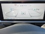 Hyundai Ioniq 6 Lounge 77.4 kWh Automaat / 100% SOH / Origineel NL Auto / Afn. Trekhaak 1.500 kg / Navigatie / Bose audio / Headup Display / Stuur-, voorstoel- en achterbankverwarming / Stoelventilatie / Android Auto / Apple Carplay /