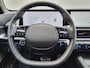 Hyundai Ioniq 6 Lounge 77.4 kWh Automaat / 100% SOH / Origineel NL Auto / Afn. Trekhaak 1.500 kg / Navigatie / Bose audio / Headup Display / Stuur-, voorstoel- en achterbankverwarming / Stoelventilatie / Android Auto / Apple Carplay /
