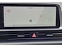 Hyundai Ioniq 6 Lounge 77.4 kWh Automaat / 100% SOH / Origineel NL Auto / Afn. Trekhaak 1.500 kg / Navigatie / Bose audio / Headup Display / Stuur-, voorstoel- en achterbankverwarming / Stoelventilatie / Android Auto / Apple Carplay /