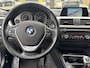 BMW 3-Serie Touring 316d High Executive - Panorama dak I Navigatie I Airco I 19 inch Sport velgen I APK 10-2026