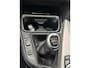BMW 3-Serie Touring 316d High Executive - Panorama dak I Navigatie I Airco I 19 inch Sport velgen I APK 10-2026