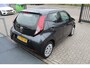 Toyota Aygo 1.0 VVT-i x-play Achteruitrijcamera/App connect/Airco/Orig. NL auto/Begrenzer