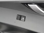 Kia Niro EV Light Edition 64.8 kWh - SOH 99,5% - Achteruitrijcamera - Parkeersensoren achter - Navigatie - Apple Carplay / Android Auto - Fabrieksgarantie tot 08-2031